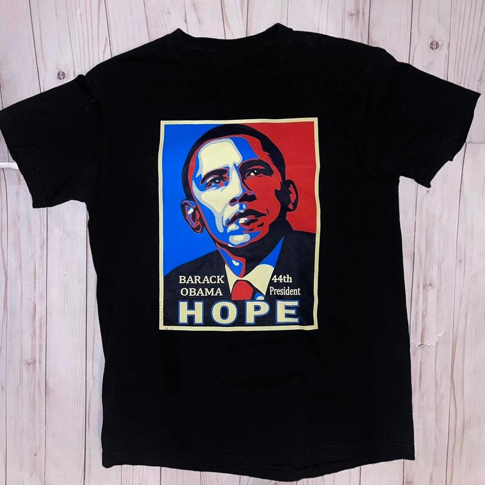Y2k barack obama hope graphic tee shirt